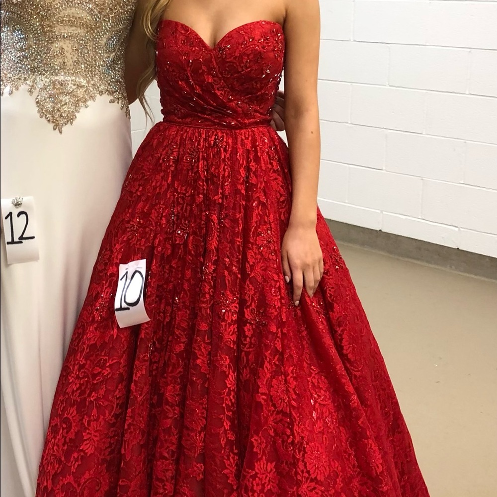 Red Sherri Hill pageant dress